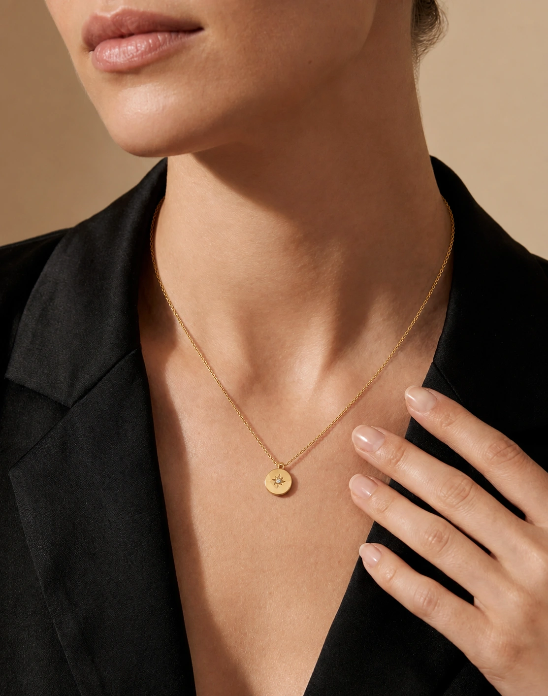 Collier Doré avec Pendentif Rond Étoilé et Strass (38 + 7 cm)